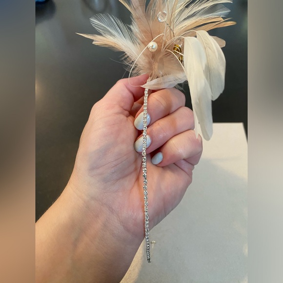 Crystal Flower Bridal Headband with pearls, rhinestones and feathers - Picture 7 of 11